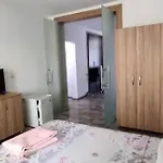ели Gasthuis 3*