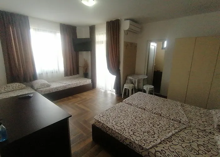 Konukevi ели Primorsko